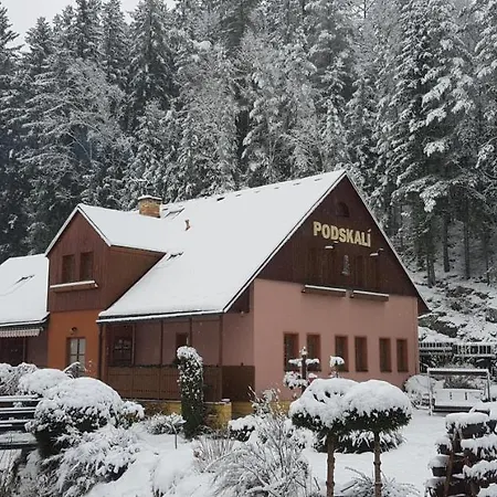 Konukevi Podskali Adrspach 3*
